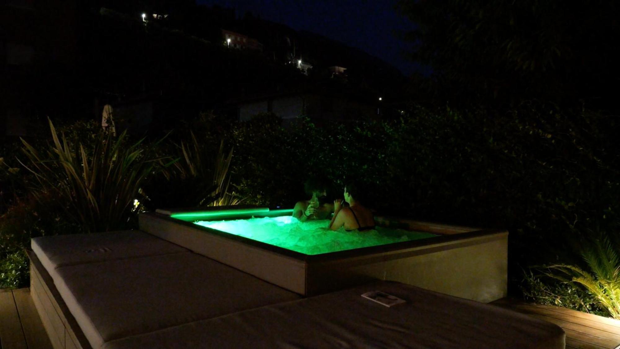Hotel Villa Alberta Nago Esterno foto